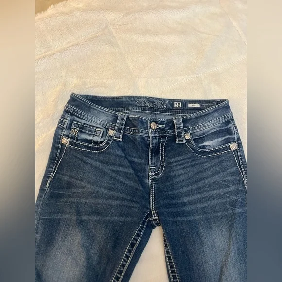 ✨ Miss Me Jeans - Bootcut - Size 28 - Picture 2 of 6